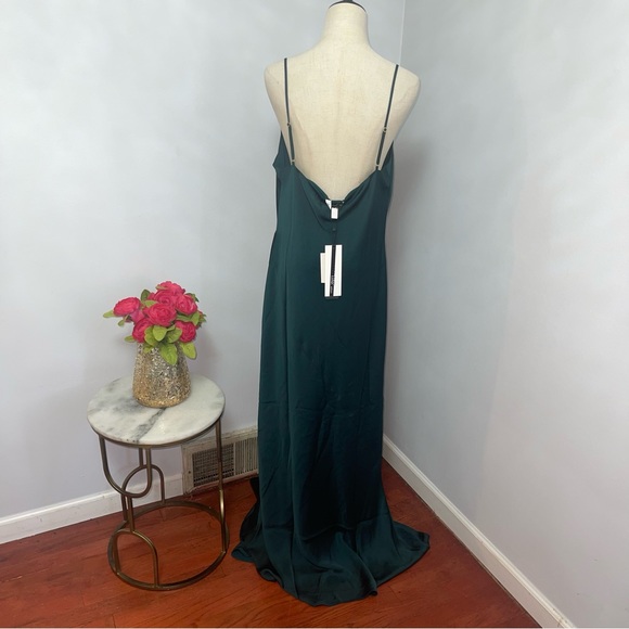 # Shona Joy Emerald Cowl Neck Satin Gown- New With Tag- Size 12 - Reemoly - Picture 14 of 14